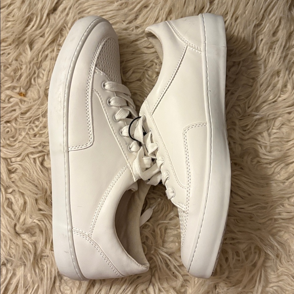 Banana Republic Classic White Lace-Up Sneakers sz 10 - Picture 5 of 8